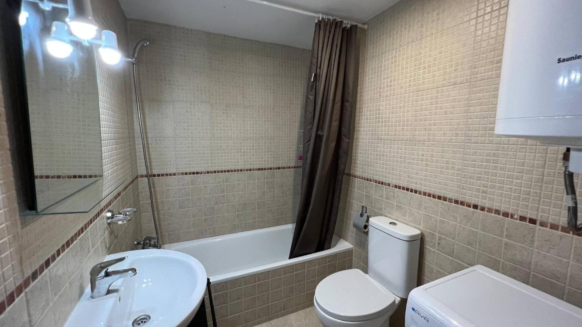 Bonito Apartamento Con Parking Y Piscina En Roses Av-53 Экстерьер фото