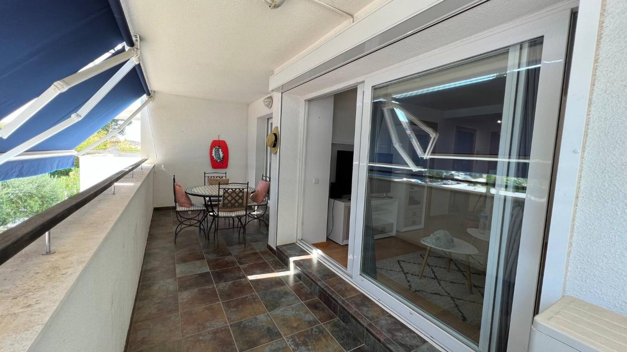 Bonito Apartamento Con Parking Y Piscina En Roses Av-53 Экстерьер фото